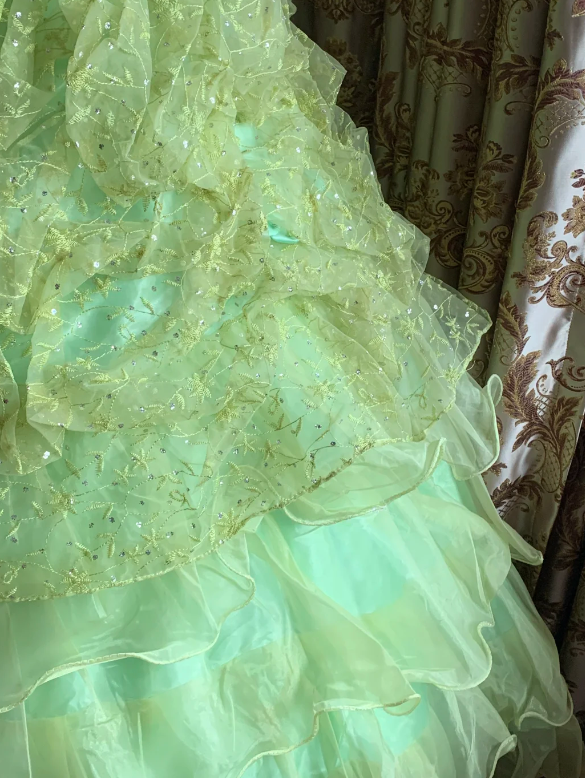 Sparkly Light Green Spaghetti Straps Tiered Tulle Ball Gown Sparkly Prom Dress AD235