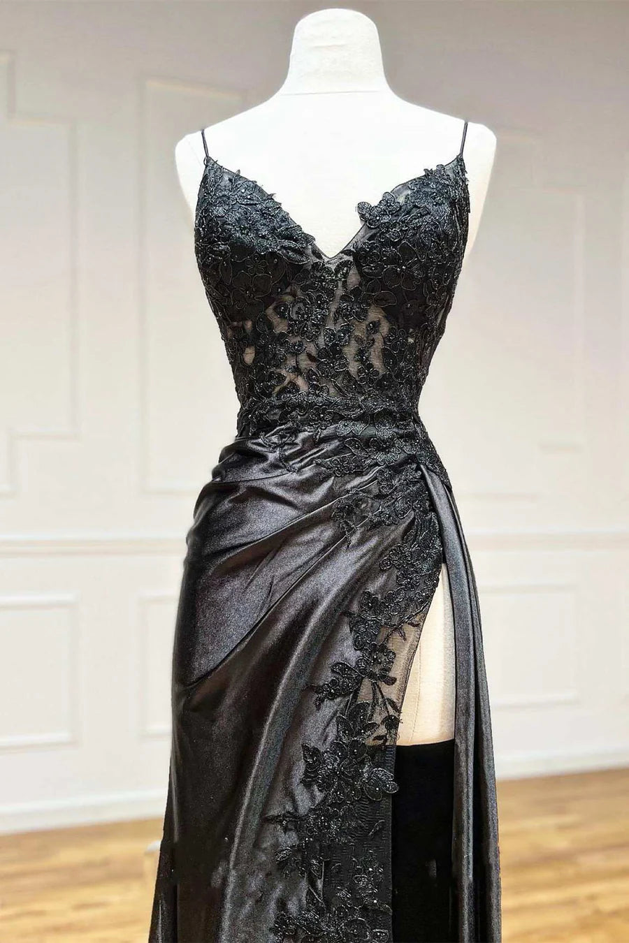 Hot Sale Luxurious Black Floral Appliques V-Neck Spaghetti Straps Satin High Thigh Slit Mermaid Long Prom Dress AD1014