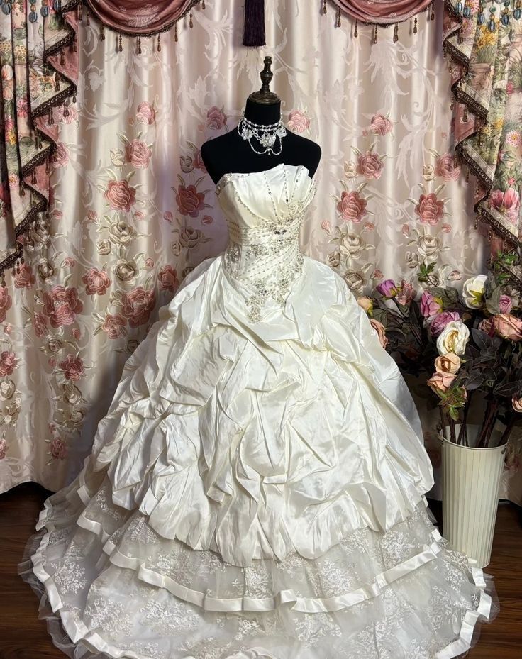 Elegant Ivory Satin Strapless Beaded Bodice Runched Ruffled Layer Lace Hem Sweep Train Ball Gown Long Prom Dress AD1161