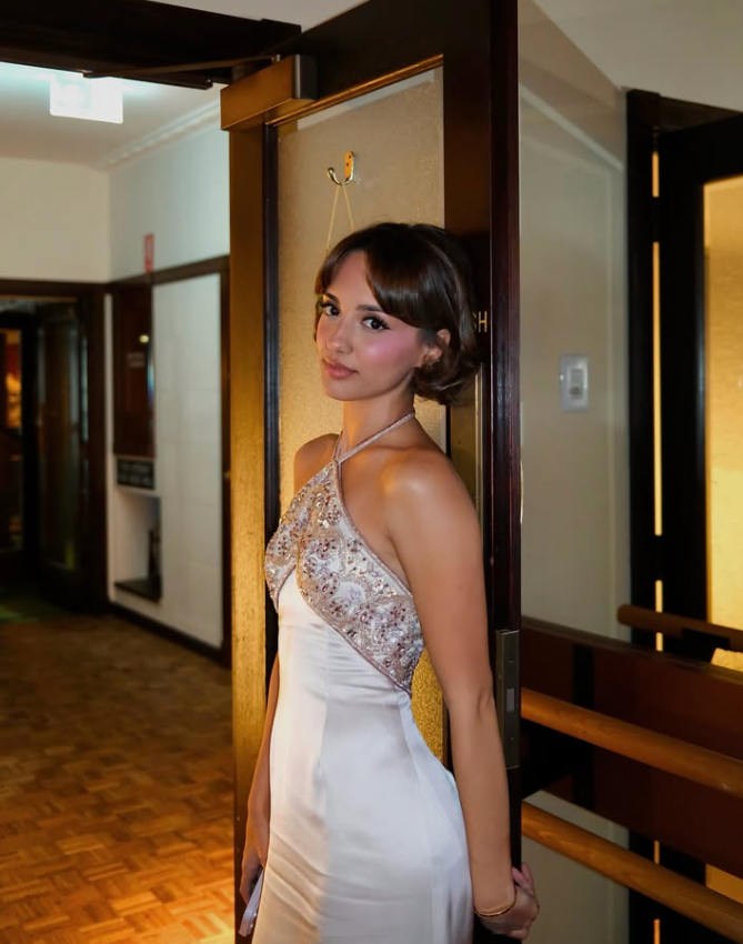 Luxury Ivory Halter Beaded Mermaid Long Prom Dress Birthday Dress AD1524