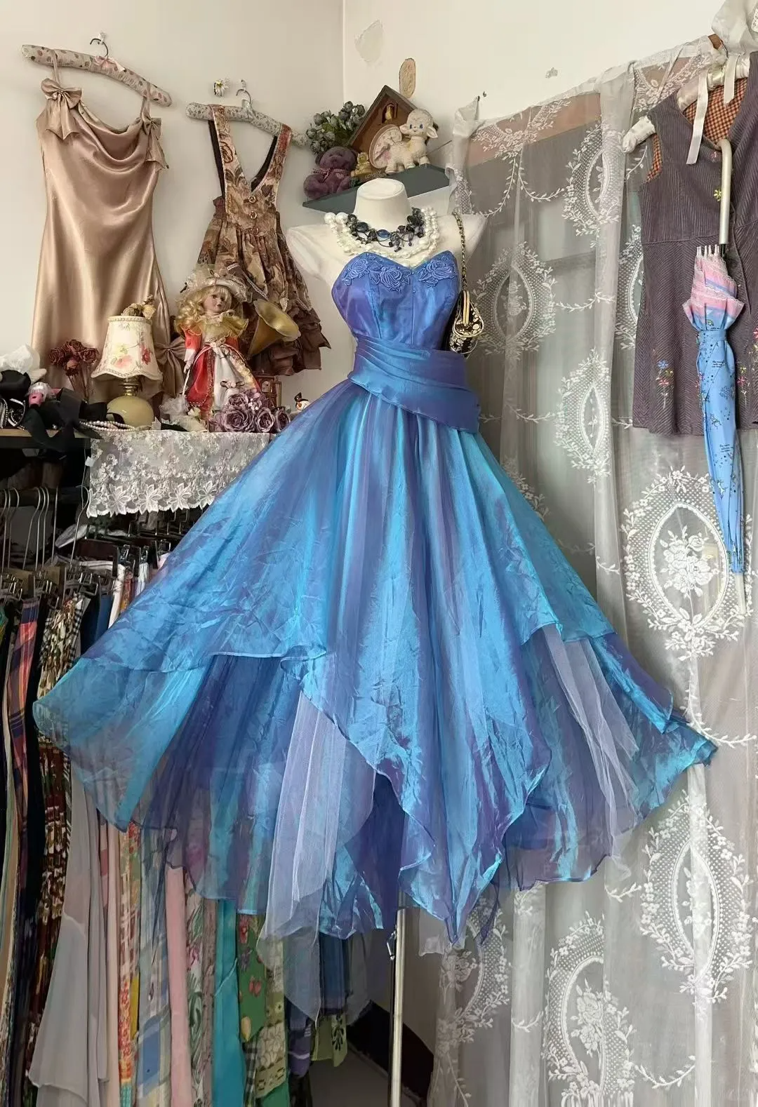 Dreamy Ocean‑Blue Sweetheart Asymmetrical A‑Line Skirt Prom Dress With Floral Lace Appliques AD826