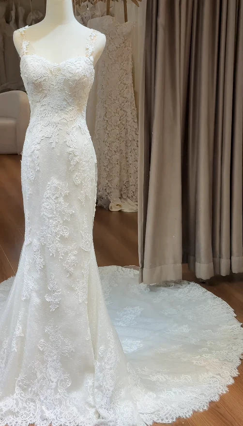 Elegant Ivory Sweetheart Neck Spaghetti Straps Lace Mermaid Wedding Dress With Chapel Train AE045