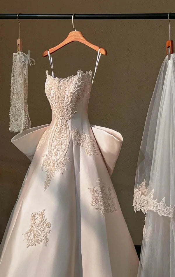 Classic White Strapless A-Line Floral Applique Wedding Dress With Chapel Train And Oversized Back Bow AE059