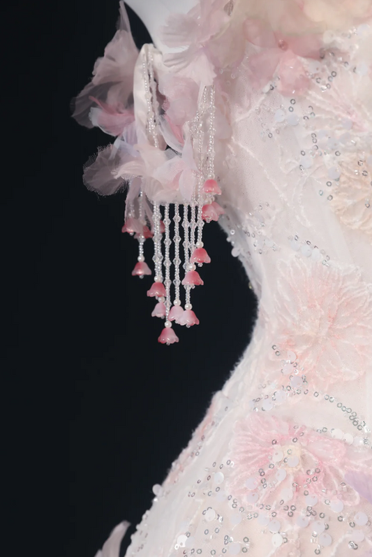 Dreamy Pink 3D Floral Appliqué Strapless Beaded Lace A-Line Floor Length Wedding Dress AE083