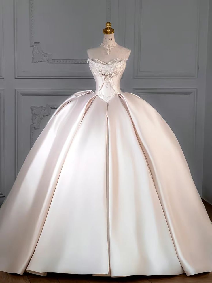 Regal Ivory Strapless Satin Ball Gown Wedding Dress With Hand-Embroidered Lace,Beaded Trim And Bow Detail AE117