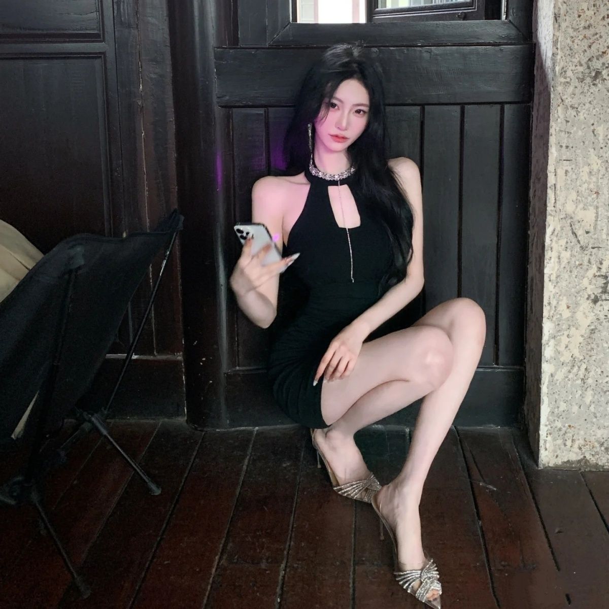 Summer Sleeveless Bodycon Birthday Party Skirt Stretchy Fabric Chic Halter Short Dress AP0315