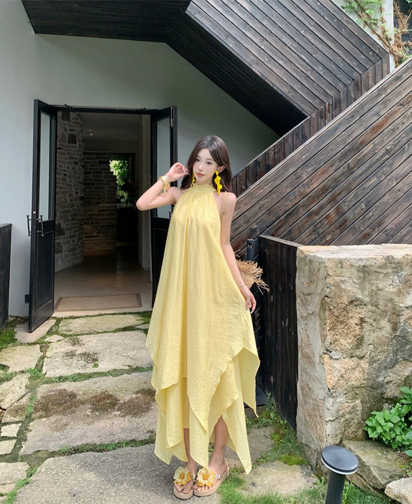 Vacation Asymmetrical Breathable Material Hem Dress With Natural Waist Flowy Halter Long Dress AP0360