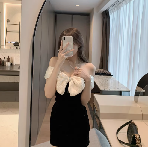 2025 New Tendency Off-Shoulder Strapless Dress Casual Everyday Wear Bodycon Short Dress AP0383