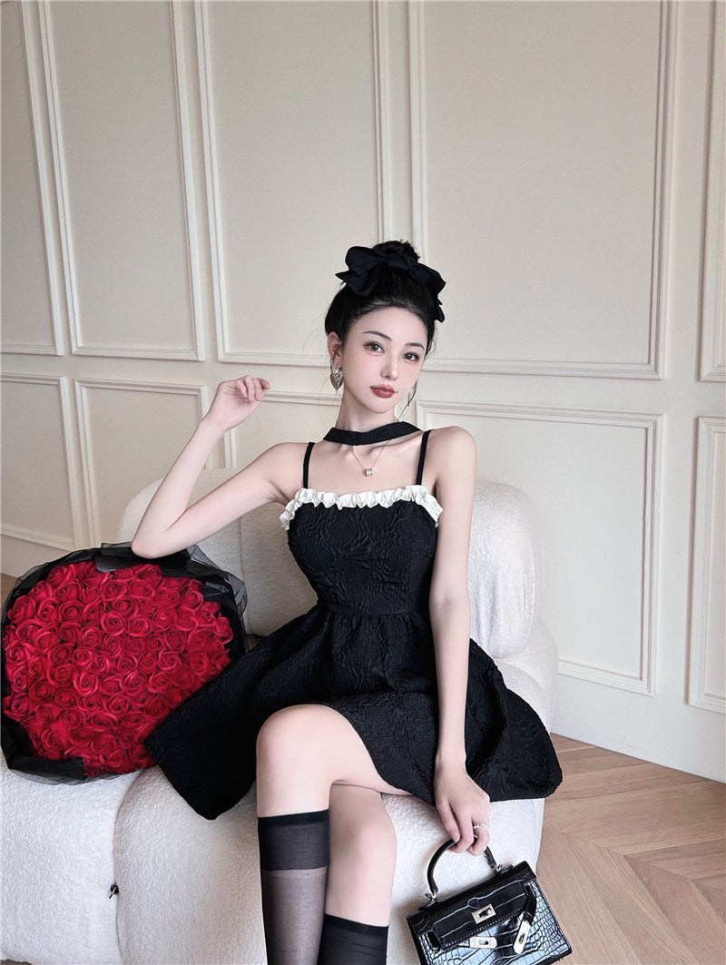 Summer Feast Alluring Mini Skirt Floral Trimmed Embroidery Spaghetti Strap Short Dress AP0384