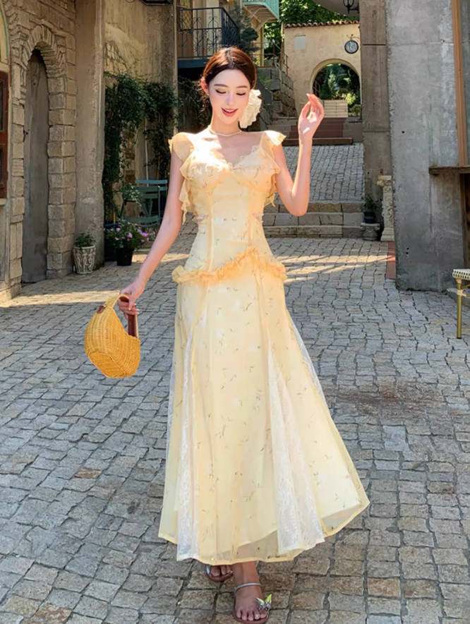 French Floral Print lace Splicing Maxi Dress Flowy Romantic Flutter Strap Long Dress AP0684