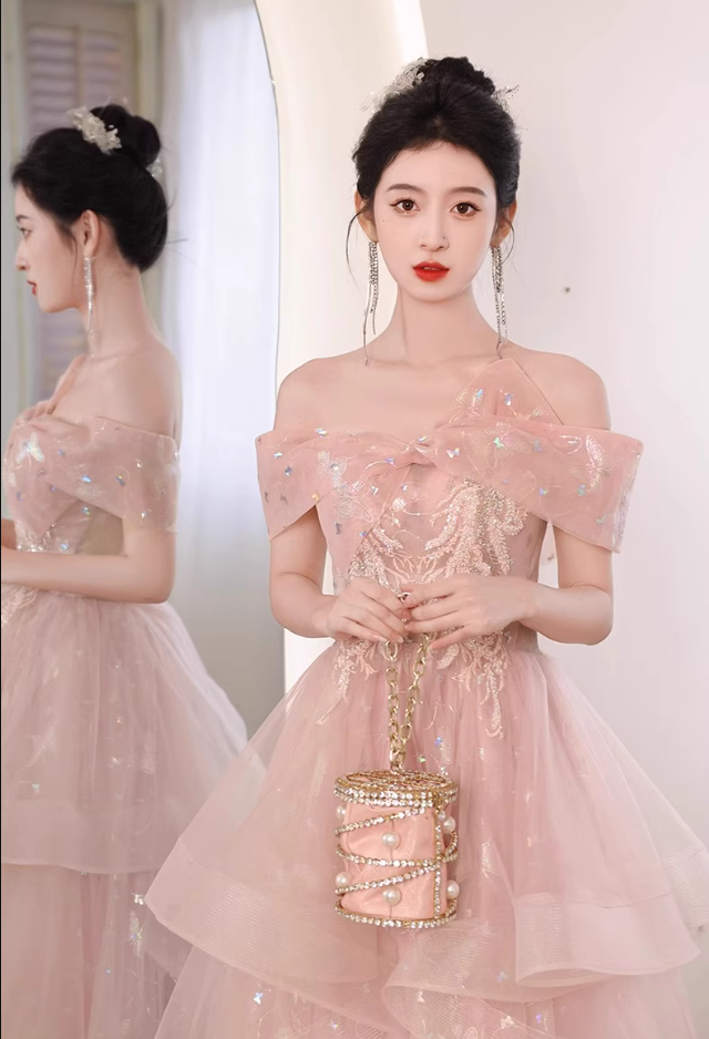 Novelty Reflective Dark Pattern Off-Shoulder Evening Dress Embroidery Ruffles Hem Prom Dress AP0733