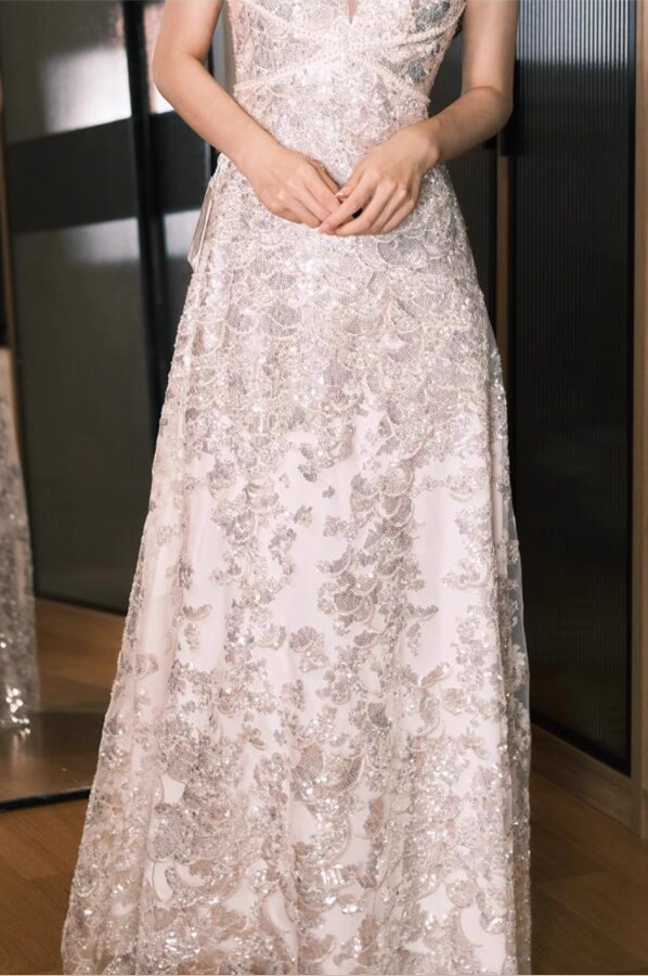 Glamorous Sequin & Lace Embellished Evening Dress Hollow-Out Sparkling Sequin Halter Prom Dress AP0805