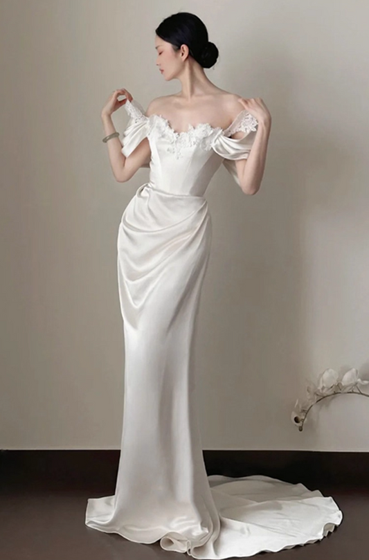Elegant Smooth Fabric Applique Detail Evening Mermaid Off-Shoulder Minimalism Prom Dress AP0839