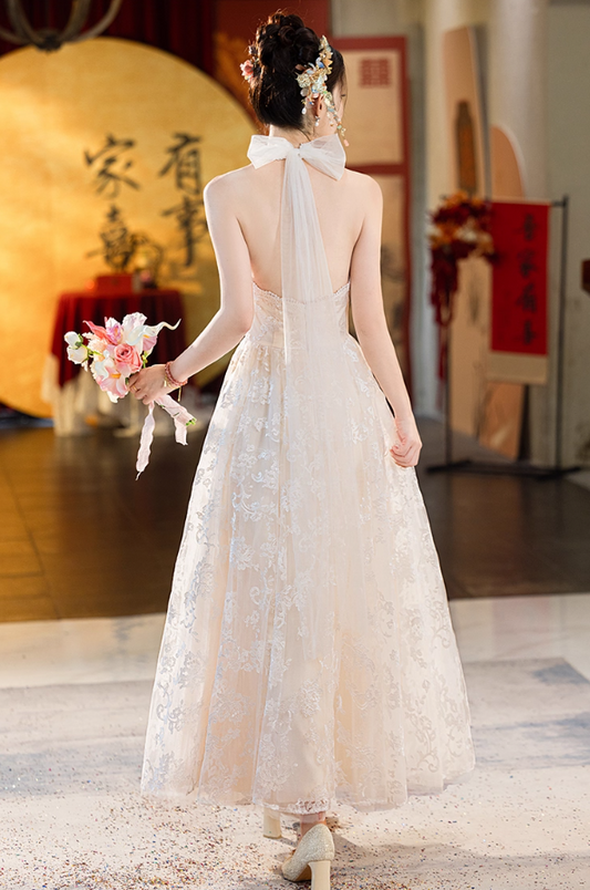 French-Inspired Tulle Layered Bridal Dress Sheer Lace Overlay Backless Halter Wedding Dress AP0897