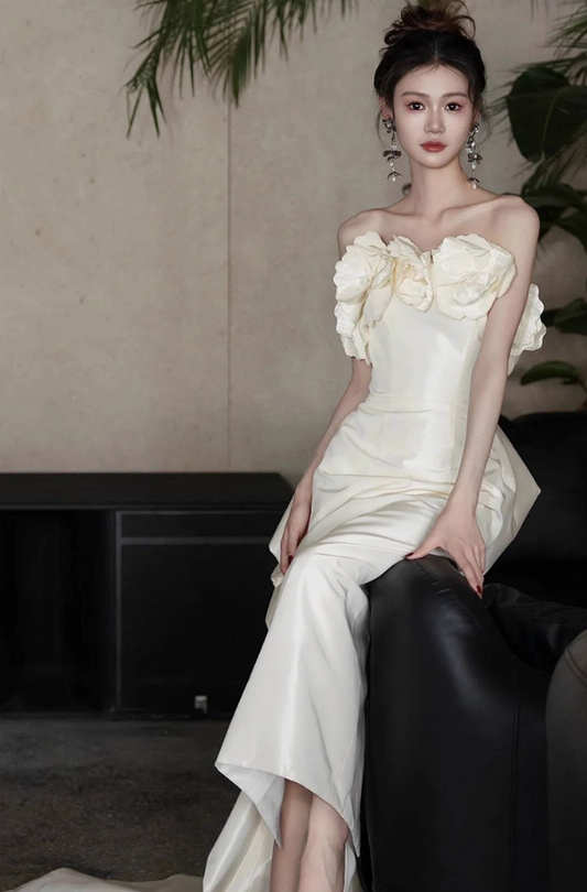 Fashionable Stereo Flowers Strapless Birthday Outfit Maxi Dress Backless Bow Ornament Prom Dress AP0926