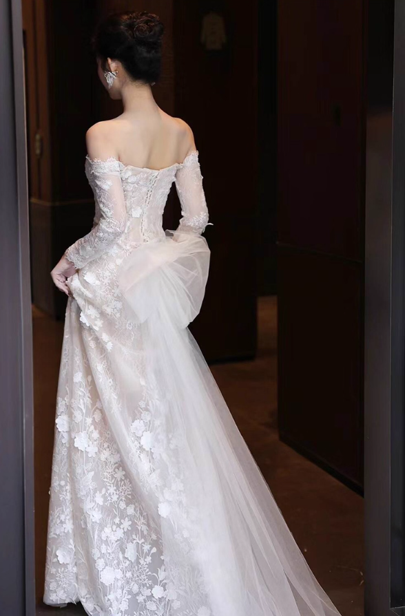 Alluring Sheer Lace Applique Sleeve Maxi Bridal Dress Strapless Mesh Bow-Knot Wedding Dress AP0929
