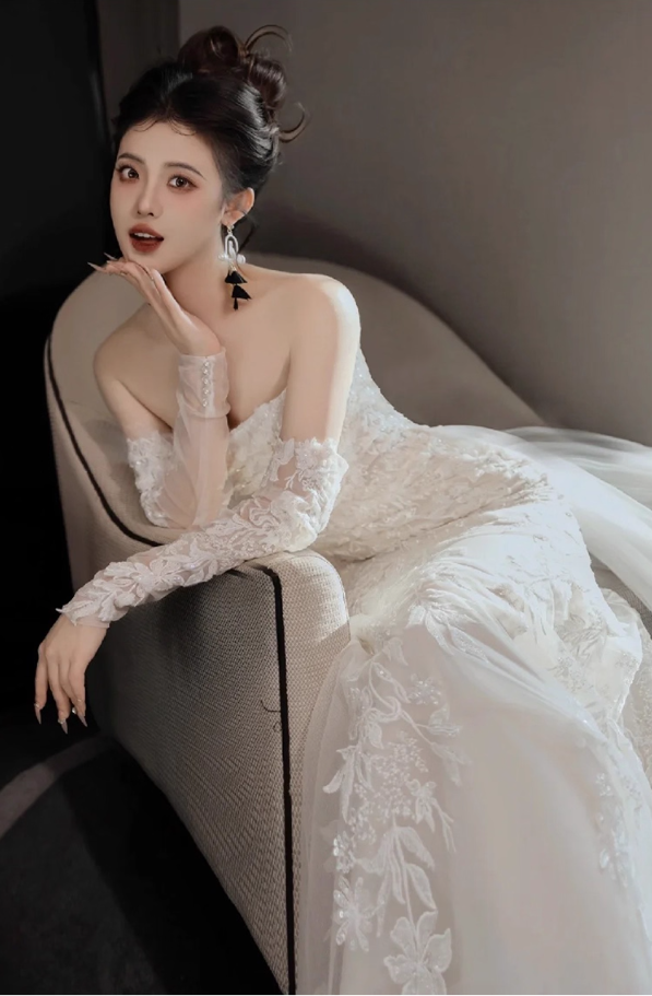 Glamorous Strapless Applique Tulle Splicing Maxi Dress Beading Sheath Wedding Dress AP0934