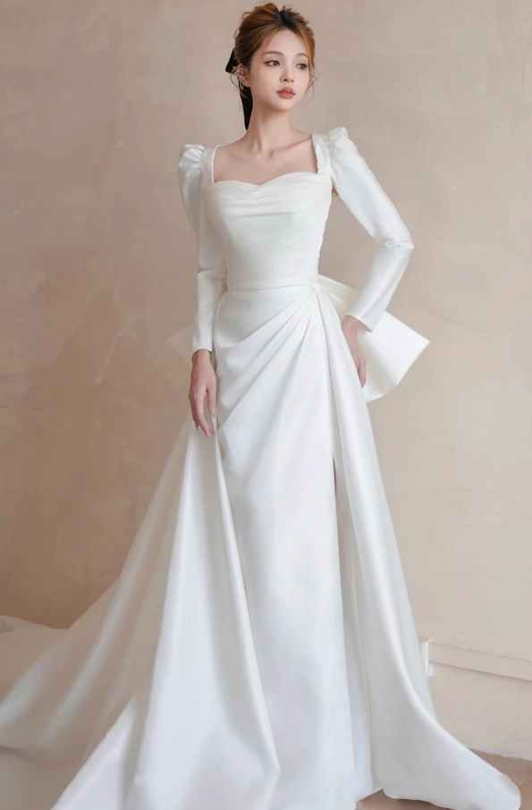 Chic Satin Square Neck Gathered Maxi Dress High-Slit Big Bow Long Sleeve Prom Dress AP0947