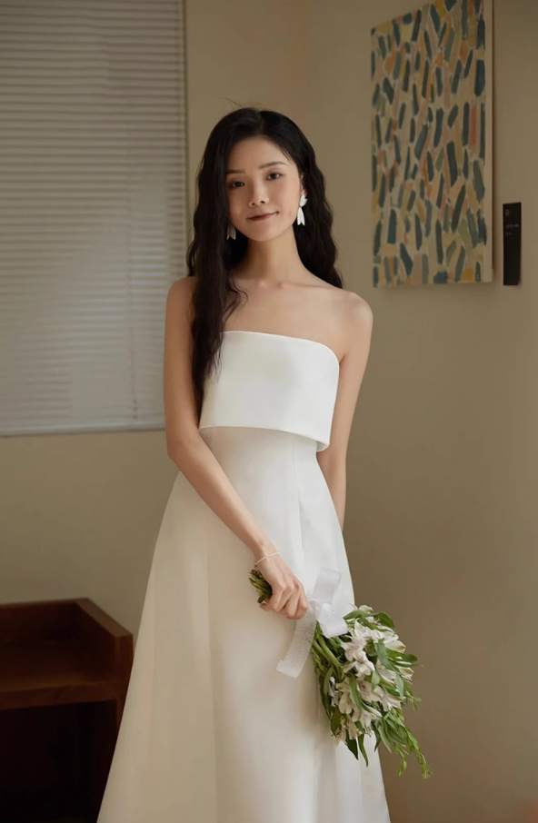 Minimalist Cinched-Waist A-Line Midi Dress Strapless Wedding Dress AP0969