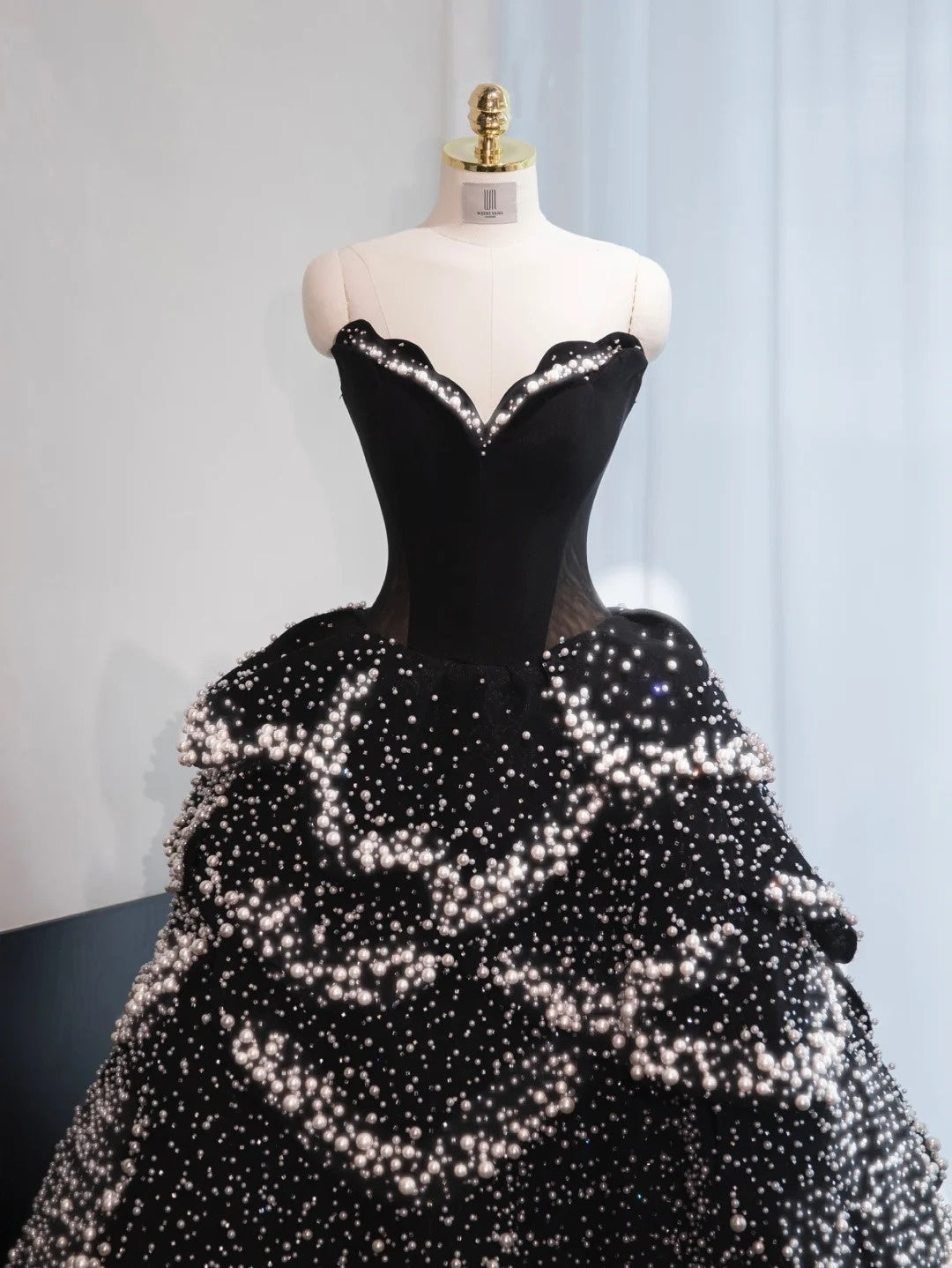 New Fashion Black Sparkly Beading Sweet 16 Party Dress Sweetheart Neck Strapless A-Line Prom Dress AP1001