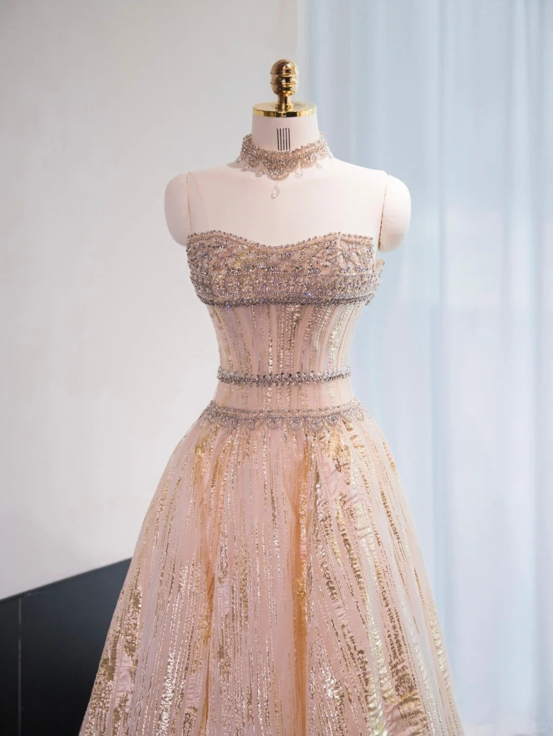Opulent Blush Gold Striped Lustrous Beading Feast Dress A-Line Strapless Prom Dress AP1004