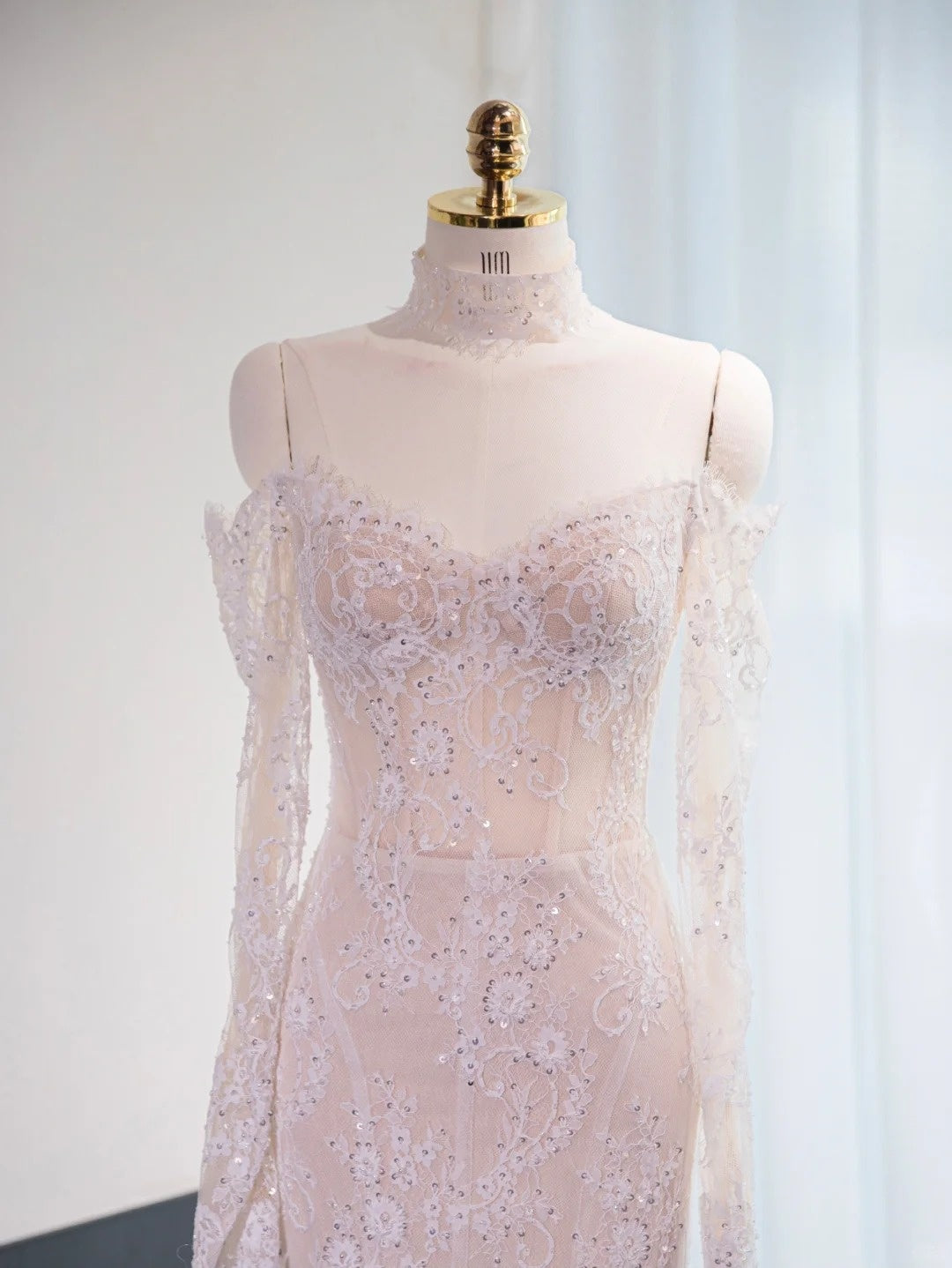 Fancy Sheer Lace Long Sleeve Glitter Sequins Bridal Dress Off-Shoulder Strapless Mermaid Wedding Dress AP1005