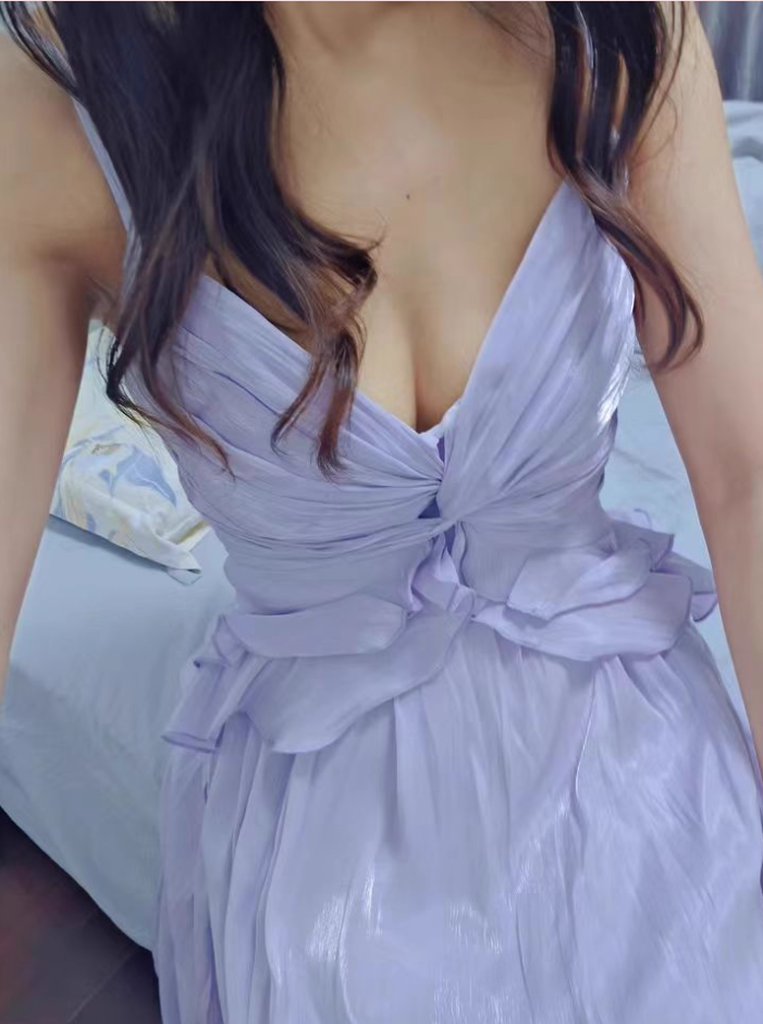 Chic Sweetheart Neck Lustrous Fabric Maxi Dress Ruffles Spaghetti Strap Draped Long Dress AP1210