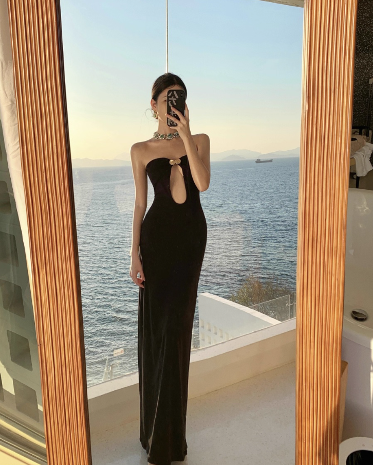 Alluring Cutout Strapless Mermaid Maxi Dress Charming Sheath Feast Outfit Long Dress AP1325