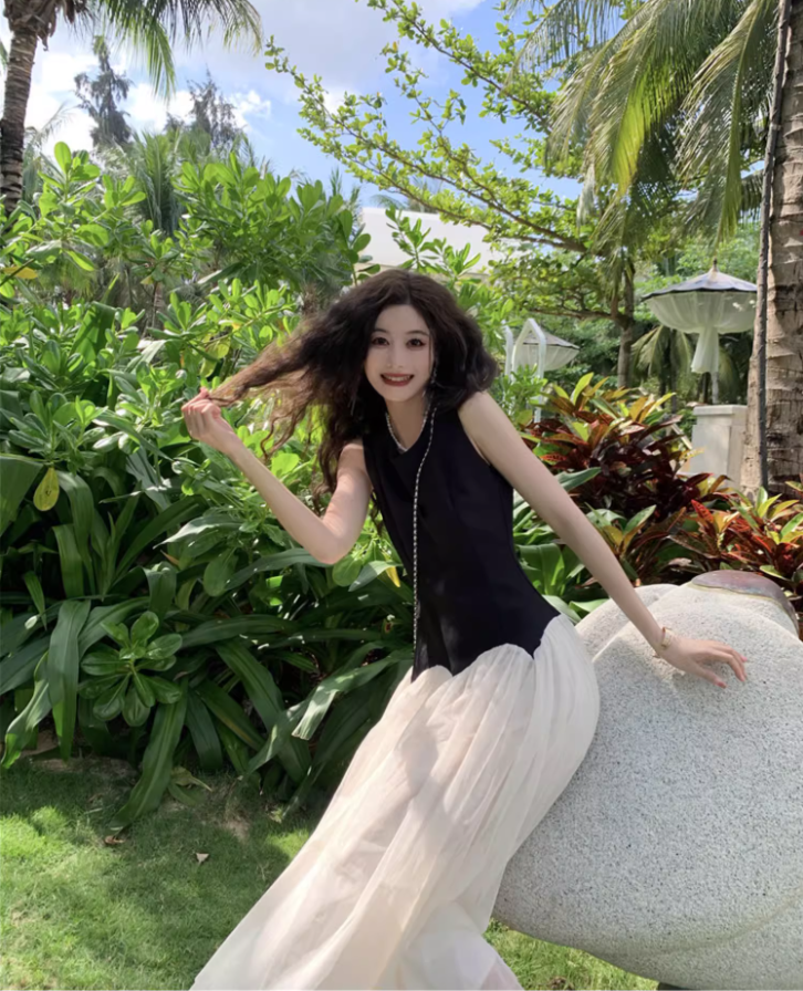 Classical Black & White Splicing Maxi Dress Chic Sleeveless Cascade Tulle Long Dress AP1334