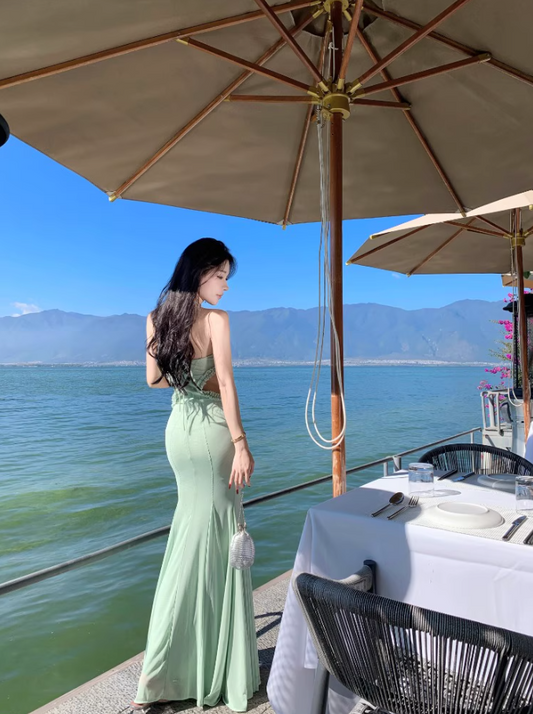 Romantic Green Butterflies Design Sheath Maxi Dress Elegant Coastal Shoots Mermaid Open-Waist Halter Long Dress AP1340