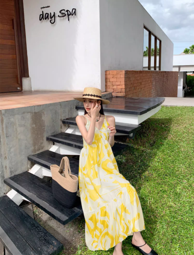 Vibrant Oversize Yellow Tie-Dye Maxi Dress Chic Spaghetti Strap Coastal Shoots Long Dress AP1345