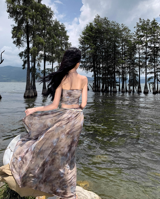 Exquisite High-Waisted Tie-Dye Flowy Maxi Dress Chic Two-Piece Scenic Vacays Bandeau Crop Top Long Dress AP1468