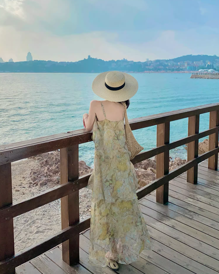 Romantic Floral Print Island Vacation Maxi Dress Chic Flowy Spaghetti Strap Tiered Ruffles Hem Long Dress AP1471