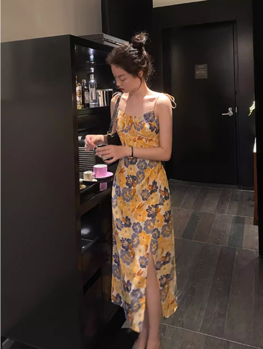 French Style Floral Print High-Slit Maxi Dress Classical Island Vacation Adjustable Spaghetti Strap Long Dress AP1473