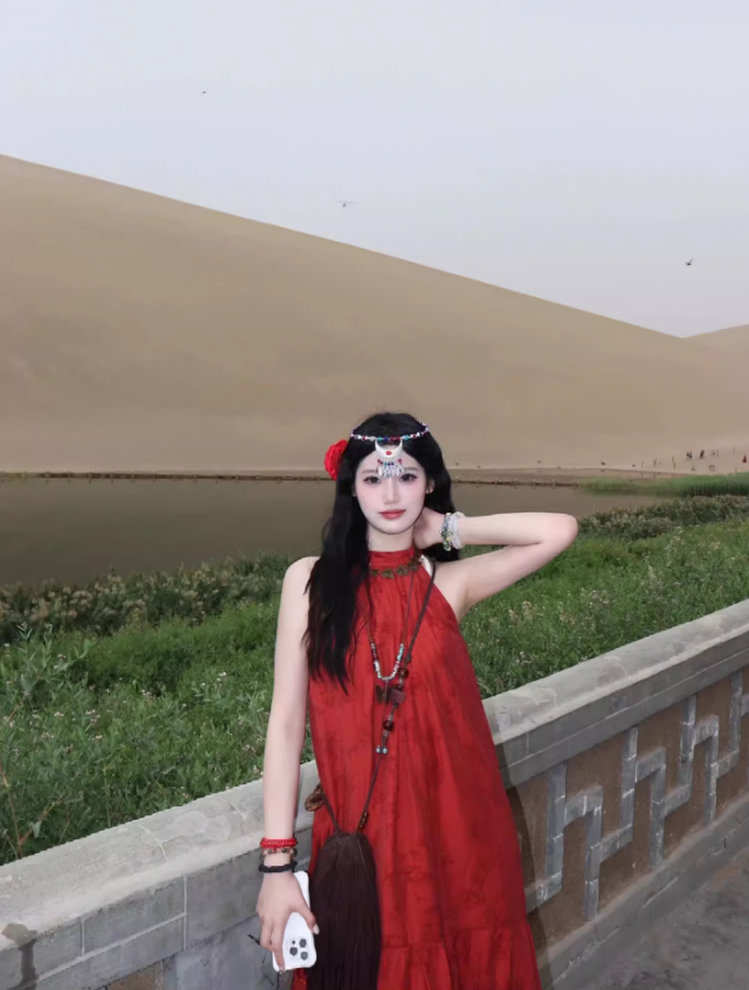 Chic Stylish Shoots Round Neck Red Maxi Dress Loose Style Flowy Hem Long Dress AP1513