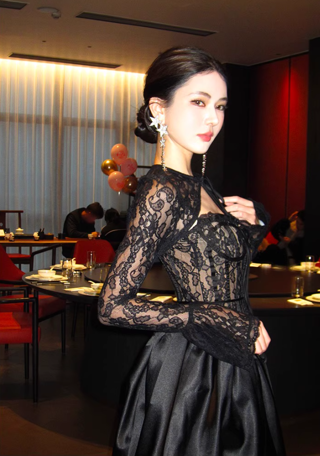 Gothic-Inspired Summer Black Lace Corset Mini Skirt Chic Party Outfit Detachable Lace Long Sheer Sleeves Short Dress AP1584