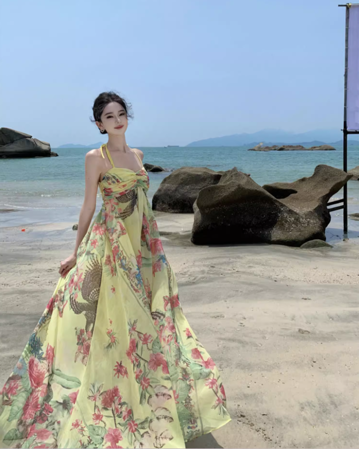 Charming Abstract Pattern Print Yellow Maxi Dress Gorgeous Outdoor Trips Big Flowy Hem Adjustable Halter Long Dress AP1596