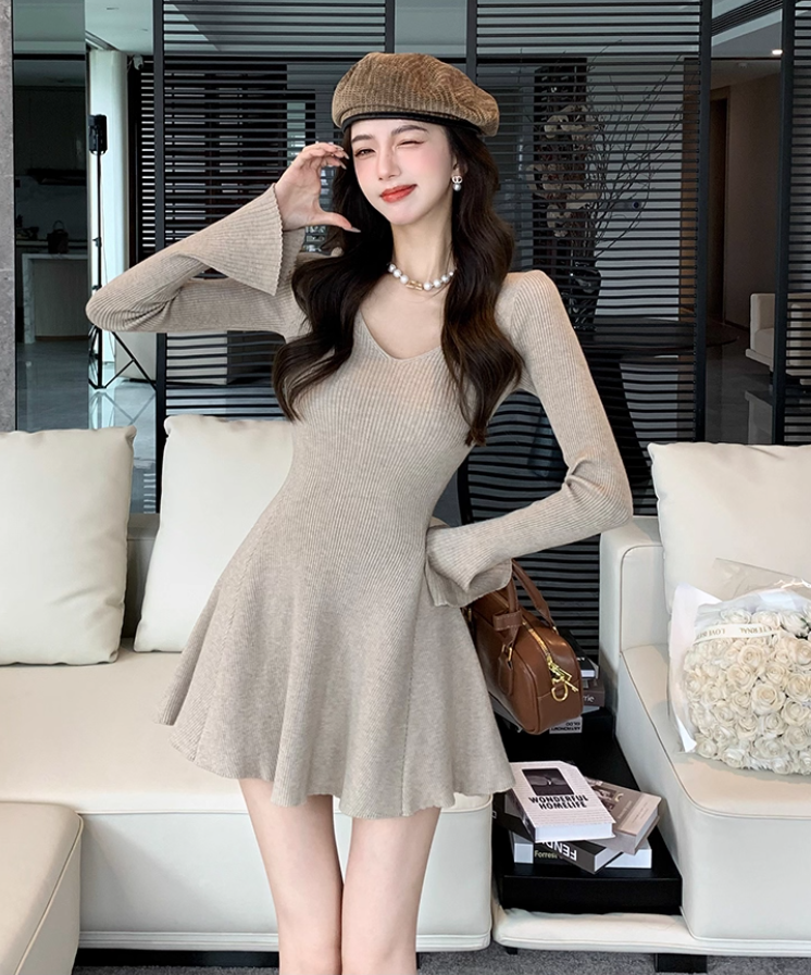 New Tendency Beige Knit V-Neck Mini Skirt Everyday Wear A-Line Flared Sleeve Bodycon Short Dress AP1658