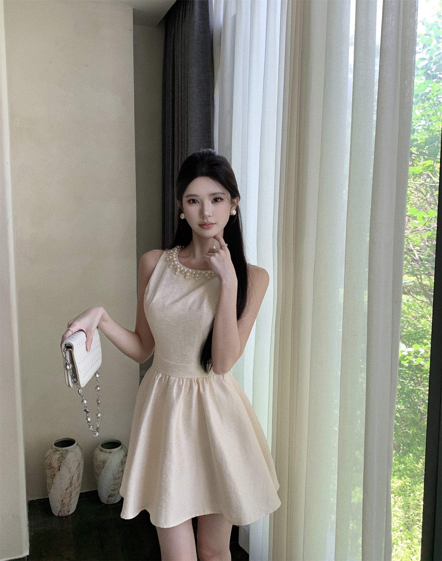 Lustrous Ivory A-Line Fitting Mini Skirt Charming Beading Neckline Ruffles Hem Halter Short Dress AP1687