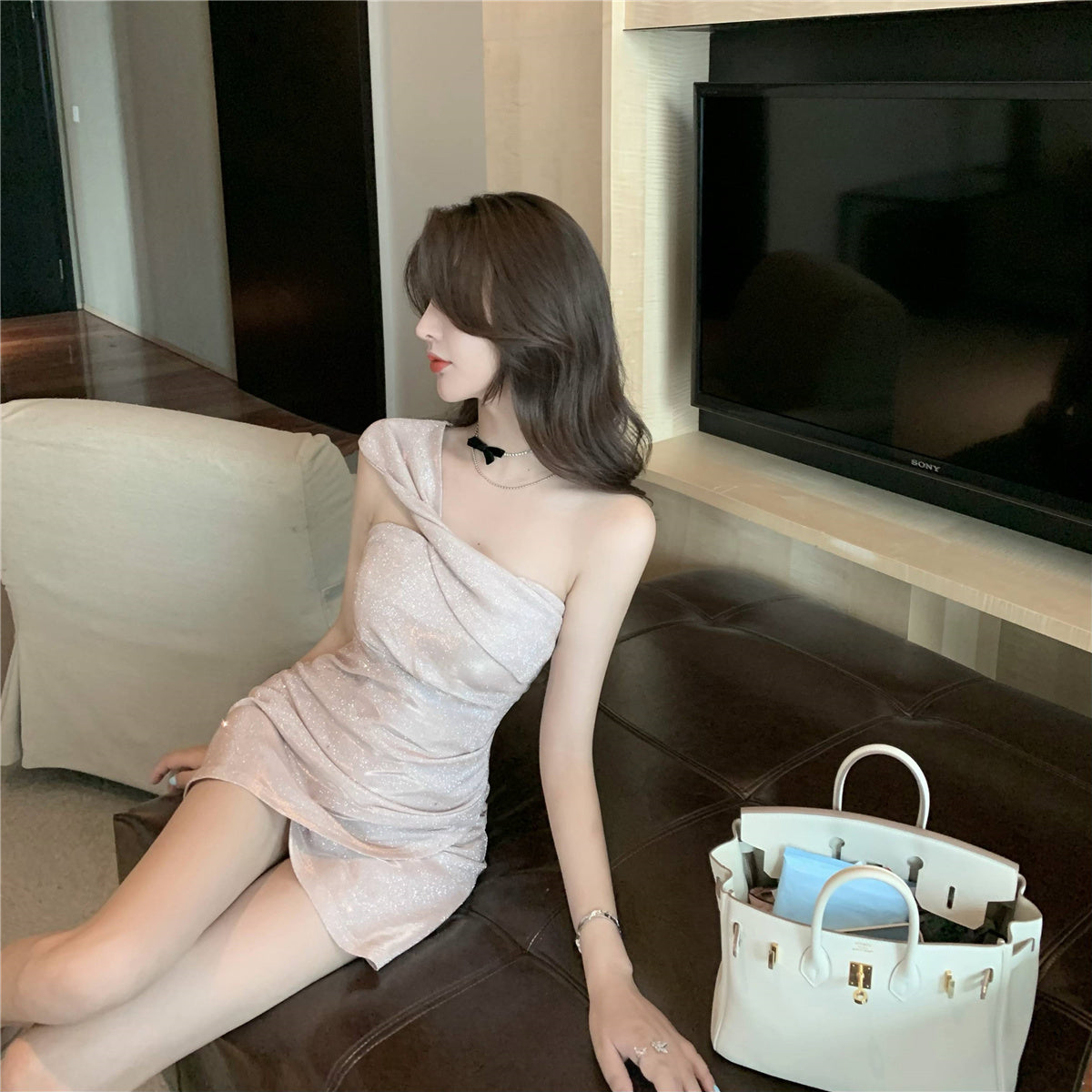 Artistic One-Shoulder Glittery Bodycon Nightclub Mini Dress Glamorous Asymmetric Hem Ruched Short Dress AP1778