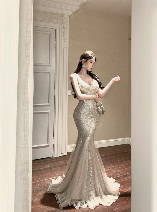 Charming Glittering Sequin Mermaid Tulle Splicing Maxi Dress Deep Glamorous V-Neck Sleeveless Ruffles Hem Long Dress AP1884