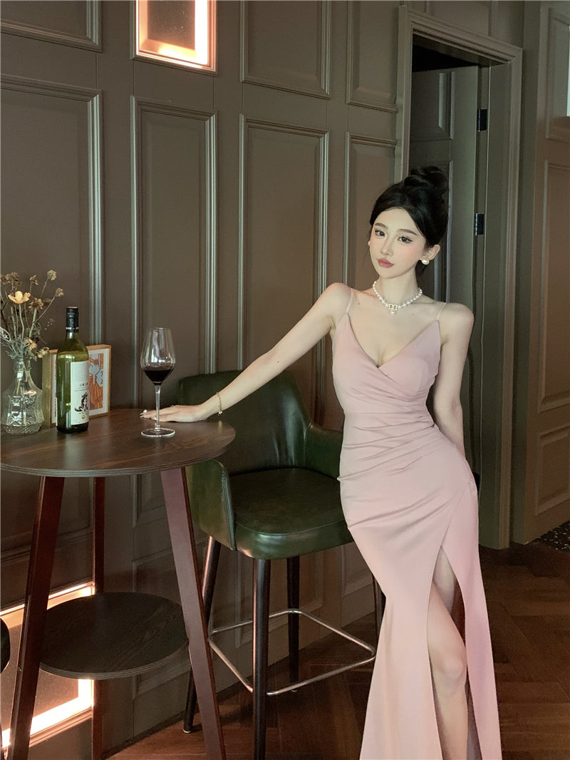 Graceful High-Slit Mermaid Pink Maxi Dress Classical Spaghetti Strap V-Neck Sheath Long Dress AP1965