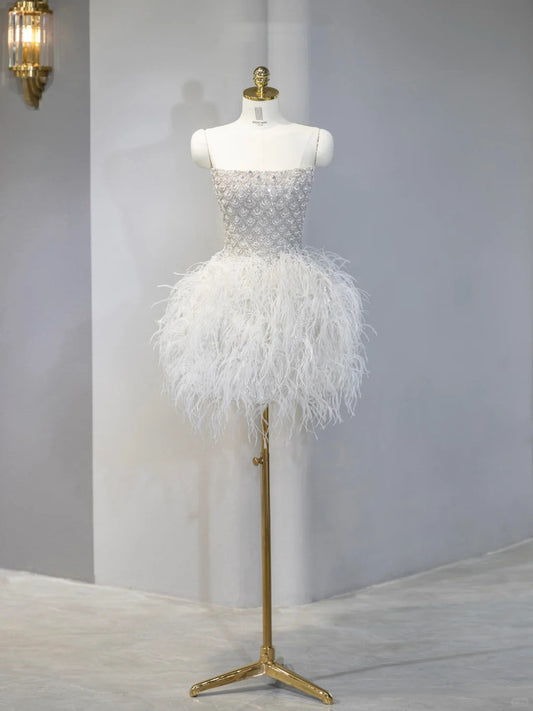 Fairy-Tale Feather Trim Crystal Beading Big Bow Tulle Train Feast Outfit Mini Dress Exquisitely Designed White Strapless Homecoming Dress AP2118