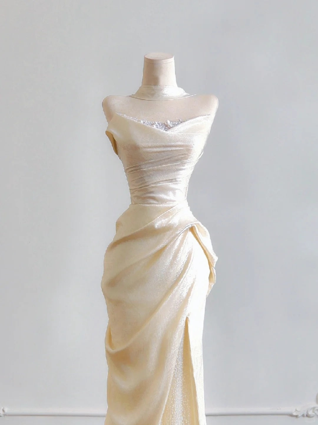 Elegant Shimmering Fabric Strapless Mermaid Maxi Dress Vogue Draped Bodice Glitter Tulle Side Slit Beading Prom Dress AP2215