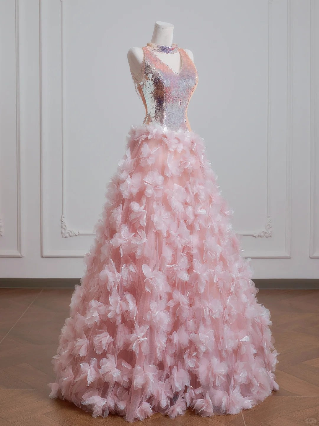 Glamorous Applique A-Line V-Neck Stunning Sequins Prom Dress AP2234