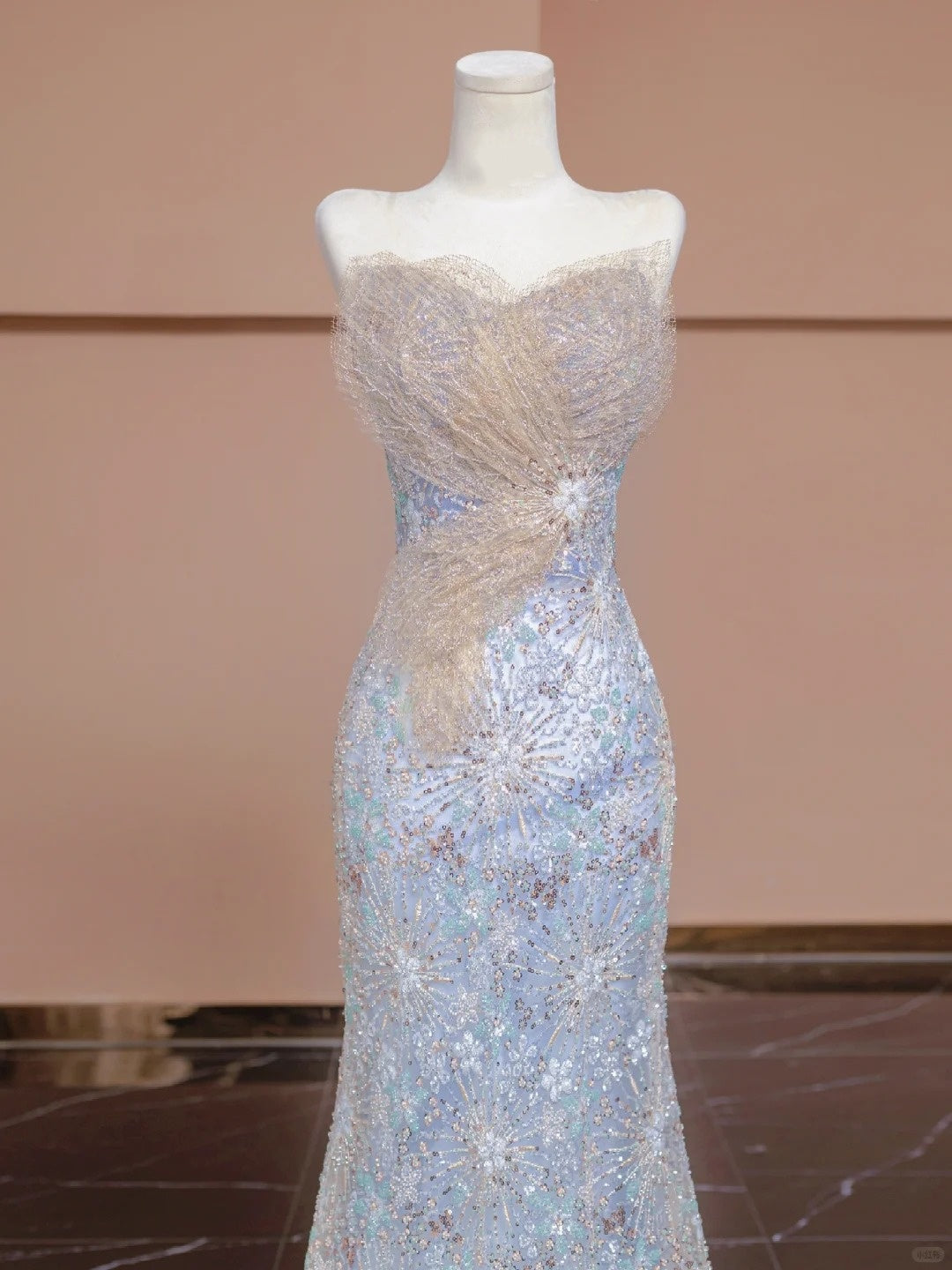 Gorgeous Strapless Evening Gown Sequin Beading Wing Mesh Mermaid Hem Prom Dress AP2275