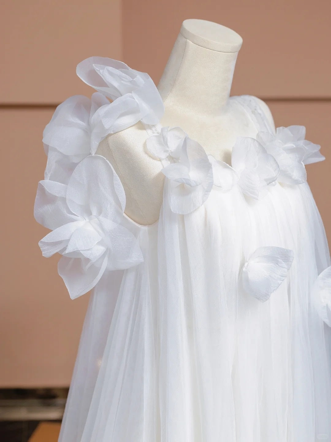 Charming Spaghetti Strap 3D Floral Trim Backless Cascade Tulle A-Line Wedding Dress AP2289