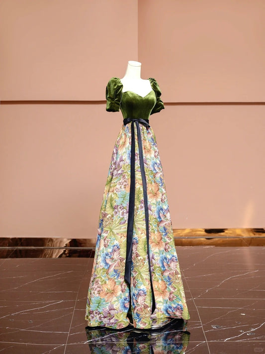 Graceful A-Line Sweetheart Neck Formal Dresses Applique Short Sleeve Prom Dress AP2337