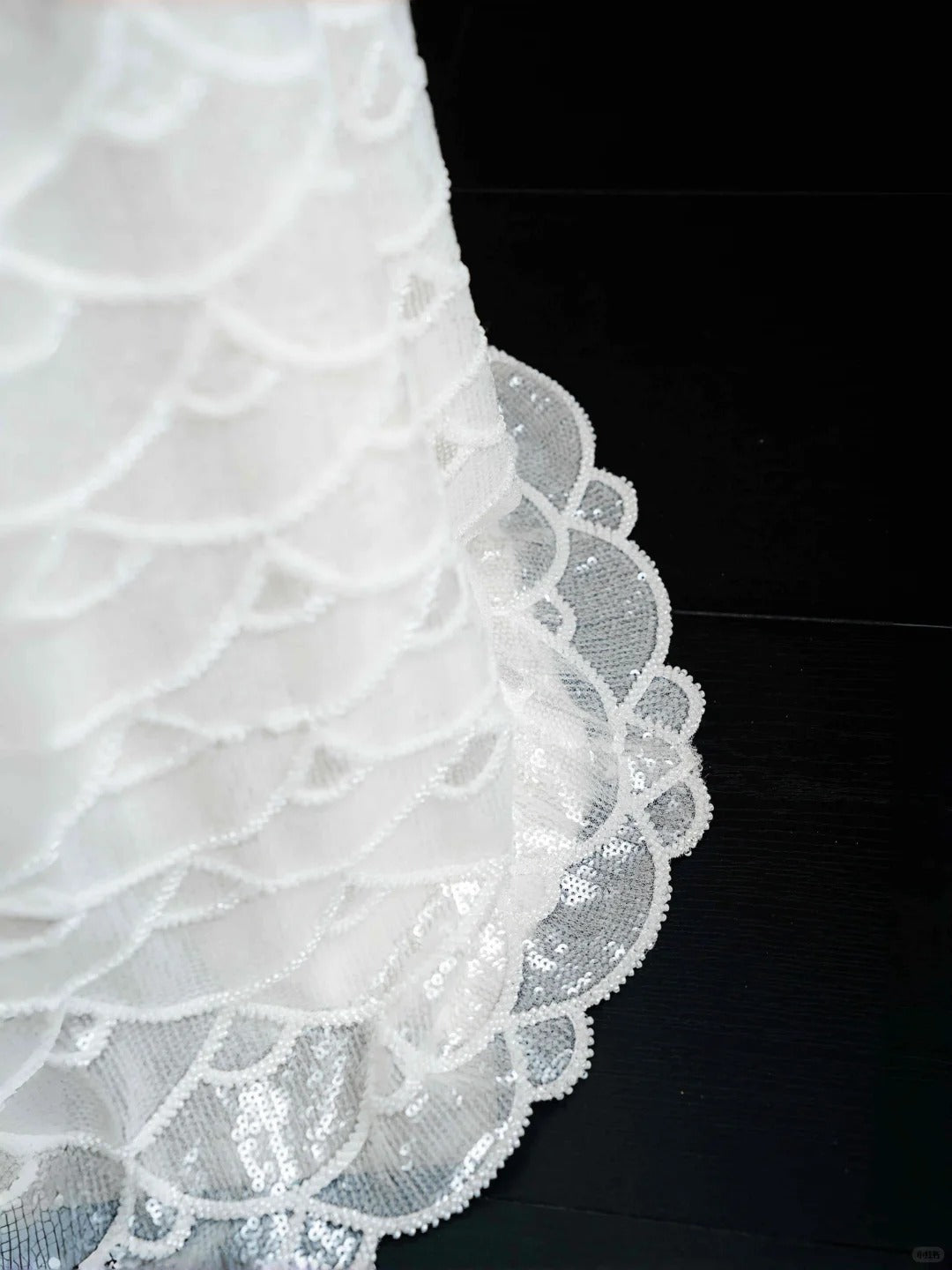 Retro Sheath Halter Neck Bridal Gowns Beading Sequins Wedding Dress AP2393