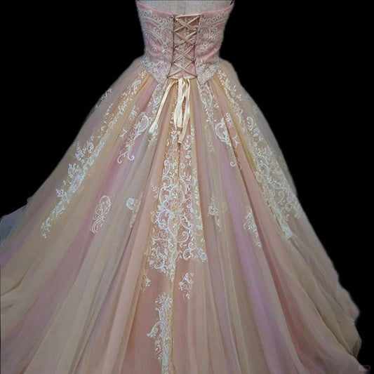 Vintage A-Line Strapless Evening Gowns Applique Crystals Beading Tiered Tulle Prom Dress AP2412